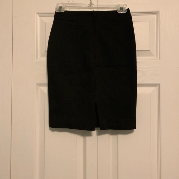 H&M pencil skirt - Picture 2 of 3